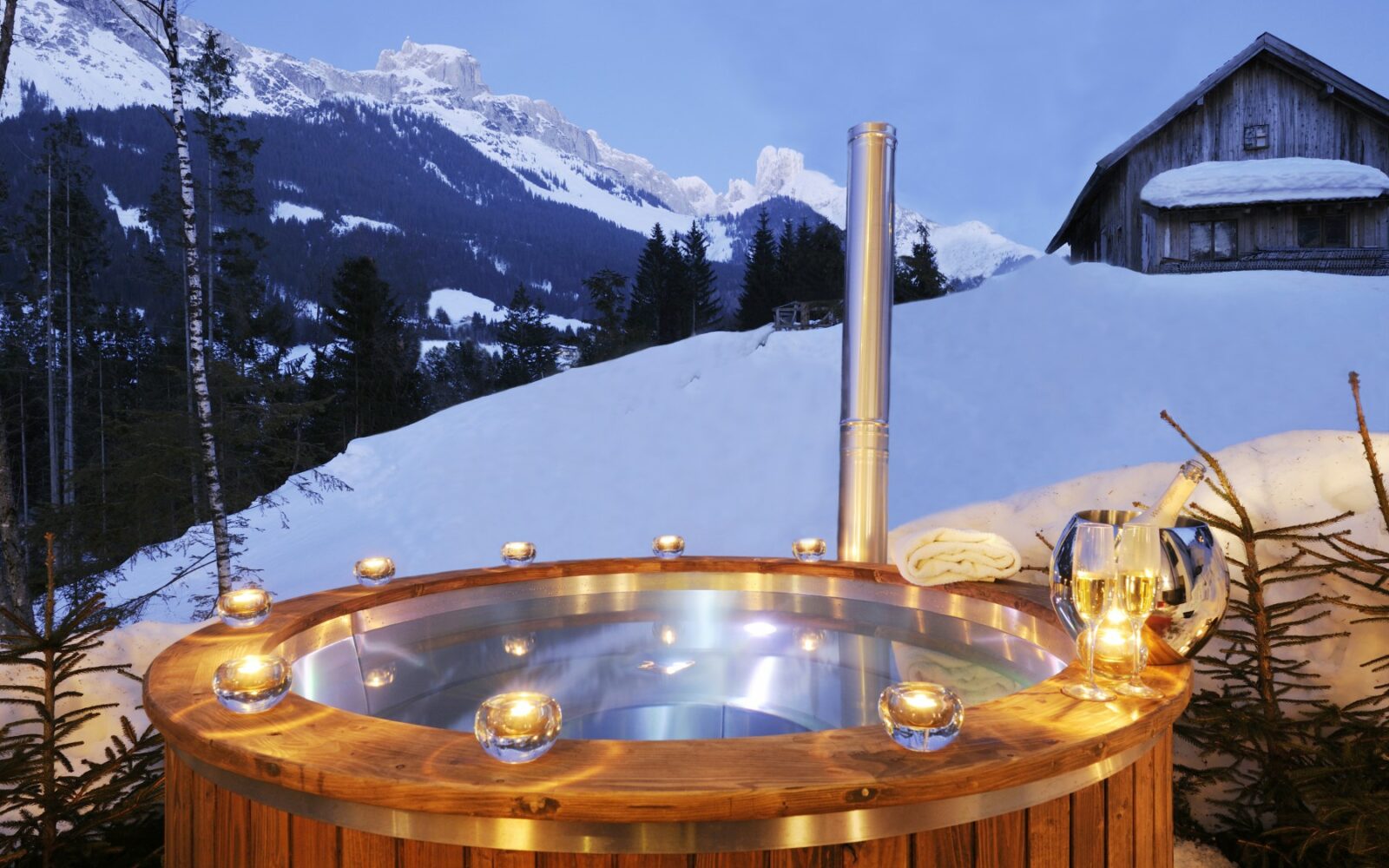 Hot Tub - Luxury Lodge "time to live"