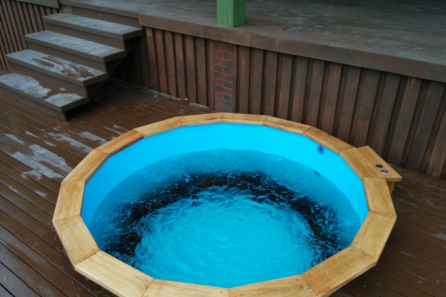 Wood - Swimming Pool