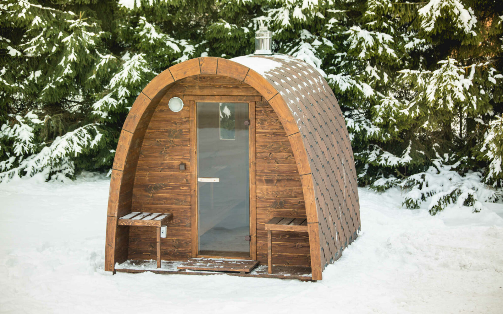 Outdoor Saunas | Barrel Garden Sauna UK | Royal Tubs