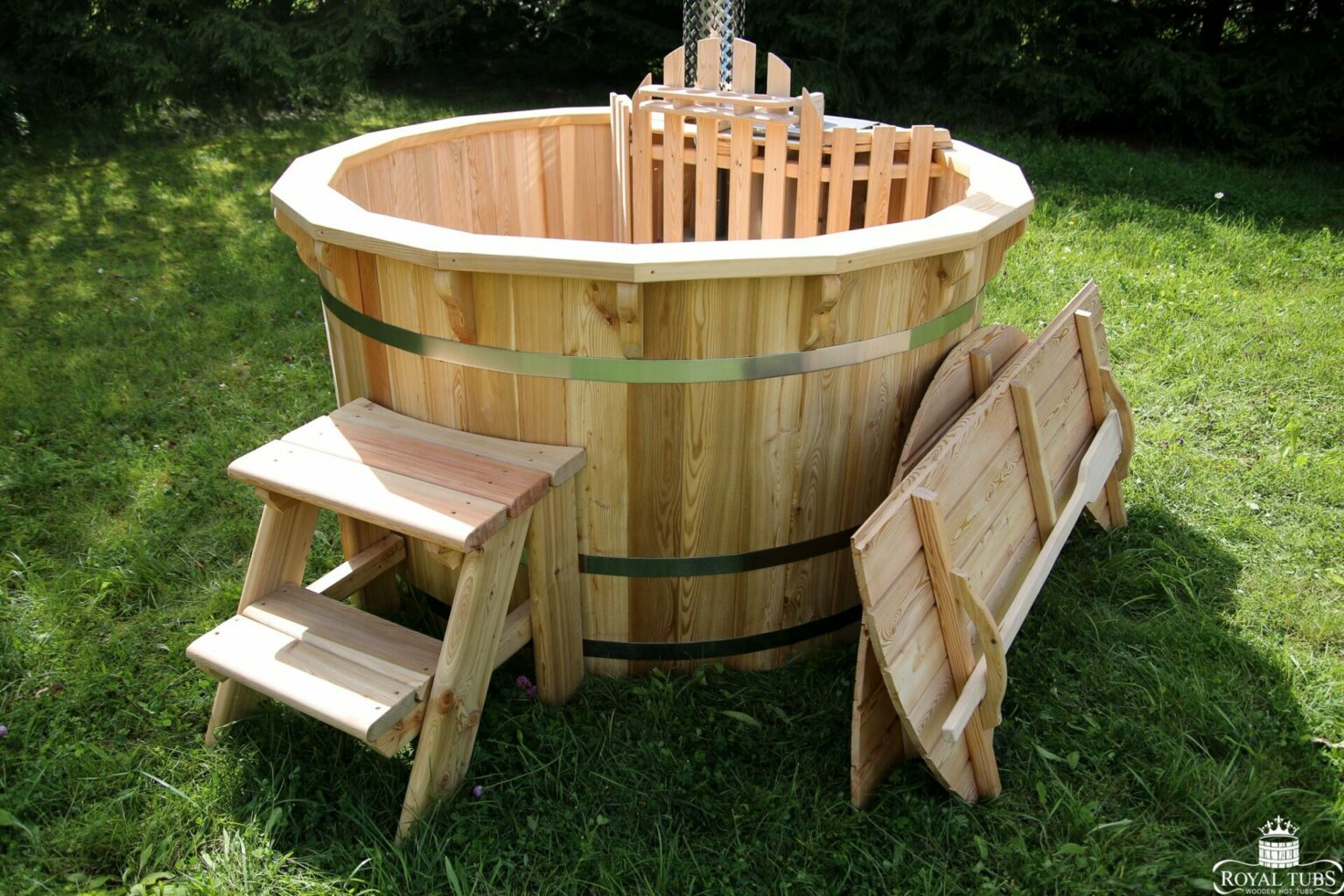 Wooden Hot Tub | Royal Tubs